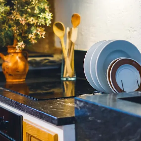 Comunaglia - Privacy & Piscina Panoramica Villa