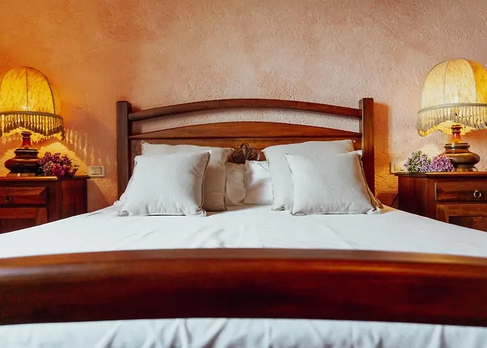 Comunaglia - Privacy&piscina Panoramica Villa *